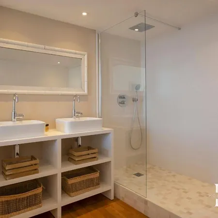 アパート Duplex With Panoramic Views - Port Of *