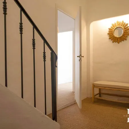 Duplex With Panoramic Views - Port Of アパート サントロペ