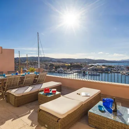 アパート Duplex With Panoramic Views - Port Of *