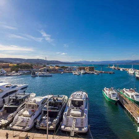 Duplex With Panoramic Views - Port Of *
